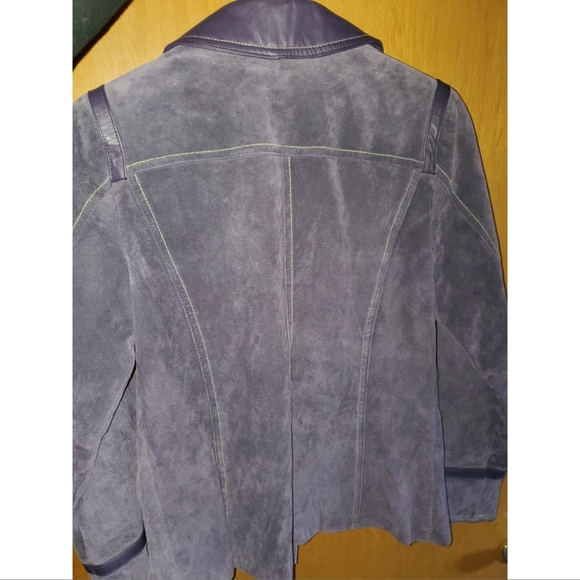 Jacket - Picture 4 of 4